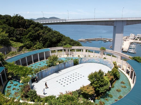 ■レンタカー付き <大塚国際美術館入館券付き> 往復徳島空港利用! ホテルは四国4県から選択可能! 四国スーパーチョイス 2泊3日3